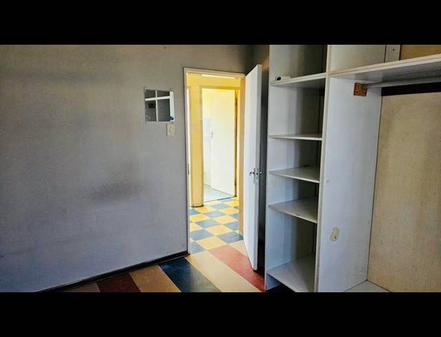 3 BEDROOM HOUSE FOR SALE IN NEWCLARE